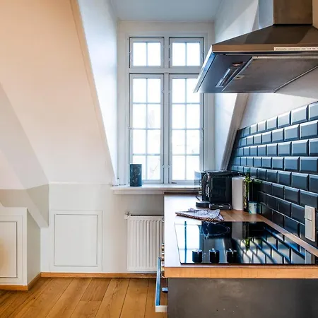 Kings Garden - 5 Bedrooms - 2 Baths By Daniel&jacob's 公寓 *