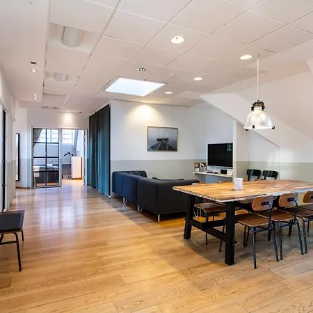 Kings Garden - 5 Bedrooms - 2 Baths By Daniel&jacob's Daire