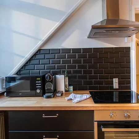 Daire Kings Garden - 5 Bedrooms - 2 Baths By Daniel&jacob's