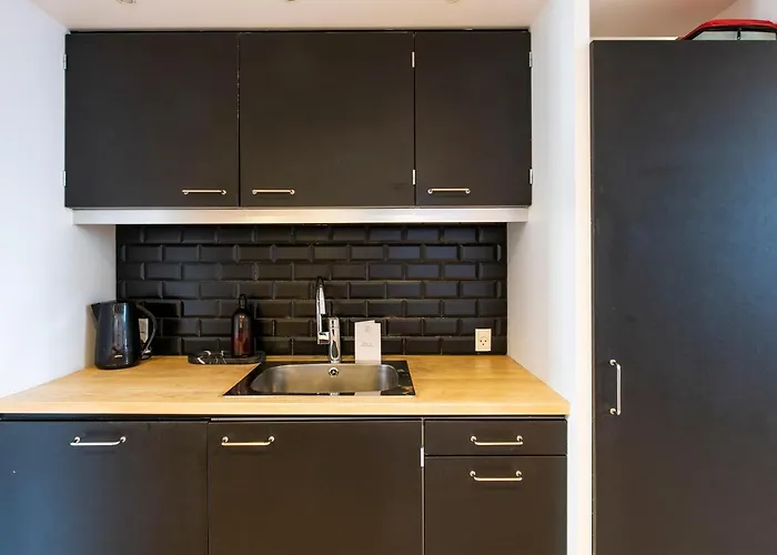 Kings Garden - 5 Bedrooms - 2 Baths By Daniel&jacob's *