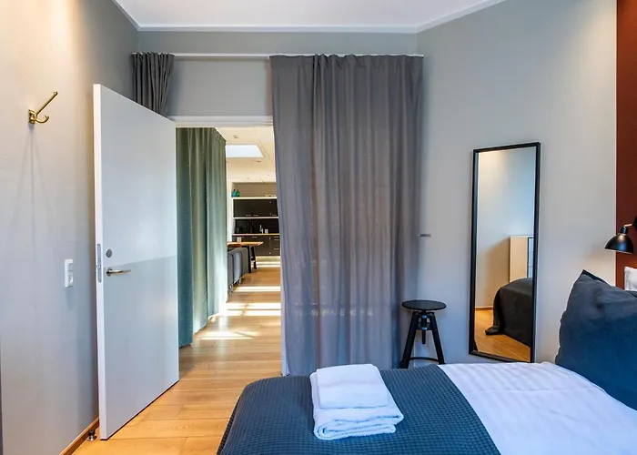 Kings Garden - 5 Bedrooms - 2 Baths By Daniel&jacob's