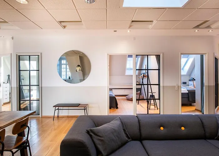 Kings Garden - 5 Bedrooms - 2 Baths By Daniel&jacob's